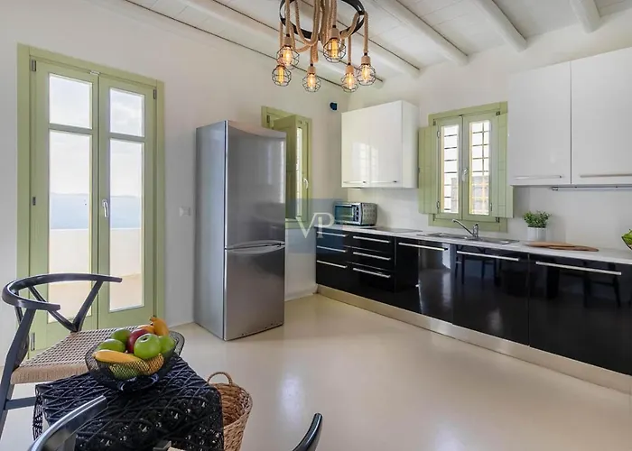 Willa Nirvana- Calm Relaxing And No Wind! *