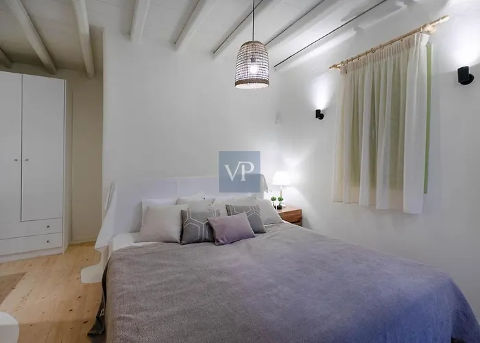 Nirvana- Calm Relaxing And No Wind! Houlakia (Mykonos)