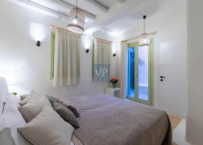 Nirvana- Calm Relaxing And No Wind! Houlakia (Mykonos)